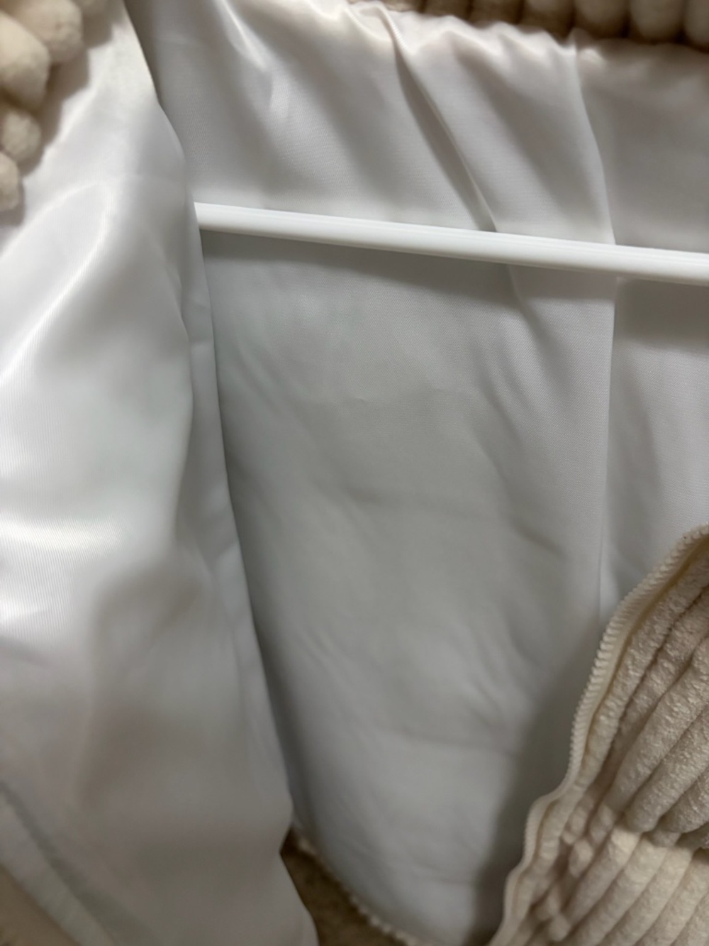 Small Tan Ribbed Puffer Jacket - Picture 5 of 5